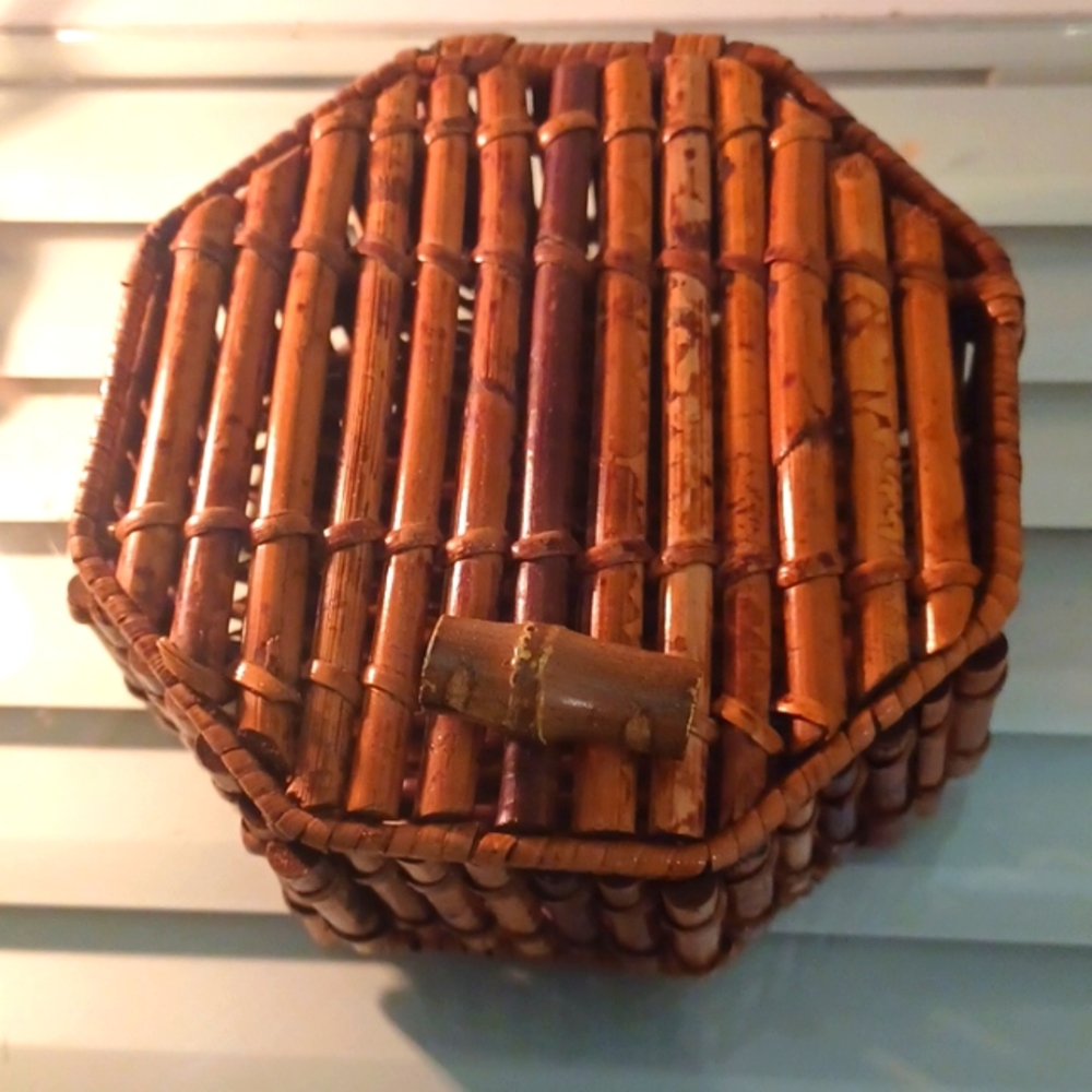 Bamboo trinket decorative storage piece